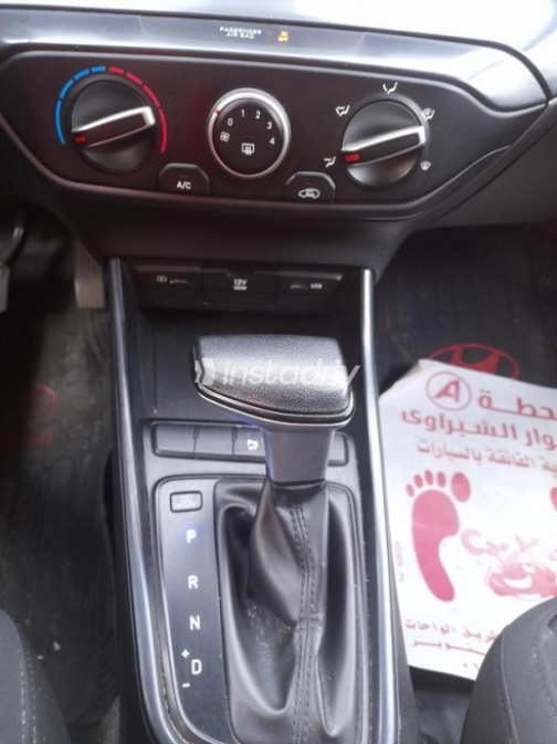 Hyundai Bayon 2022 Gray Automatic Used for Sale in Nasr city - 10