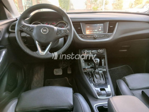 Opel Grandland 2020 Gray Automatic Used for Sale in Greater Cairo ( Cairo + Giza) - 5