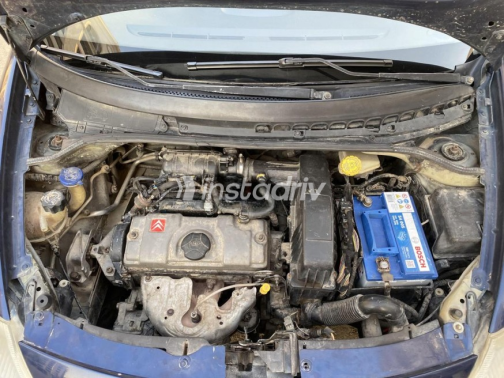 سيتروين C3 2003 أزرق غامق يدوي مستعملة للبيع في القاهرة - 8