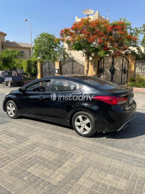 Hyundai Elantra 2012 Black Automatic Used for Sale in Shubra al-Khaimah - 5