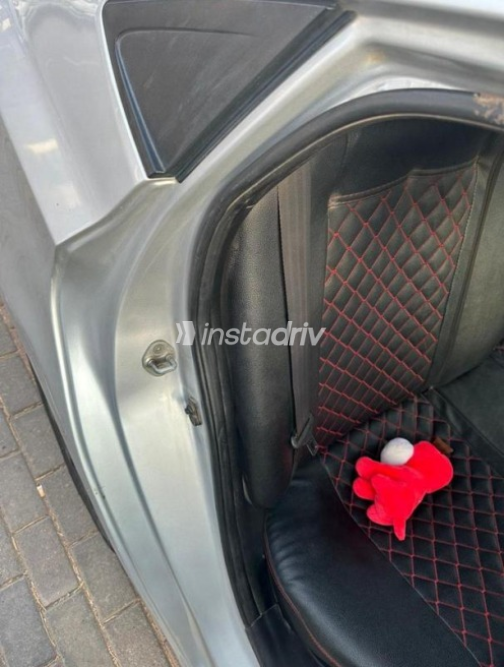 هيونداي اكسنت RB 2017 فضي أوتوماتيك مستعملة للبيع في طنطا - 3