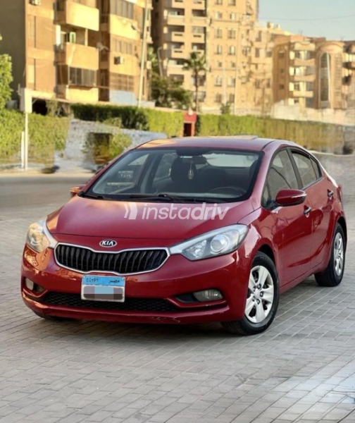 Kia Cerato 2014 Dark Red Automatic Used for Sale in Nasr city - 2