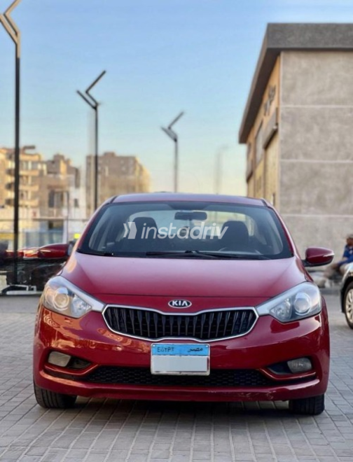 Kia Cerato 2014 Dark Red Automatic Used for Sale in Nasr city - 5
