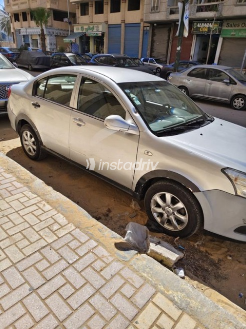 شيرى انفى 2013 فضي يدوي مستعملة للبيع في الإسكندرية - 5