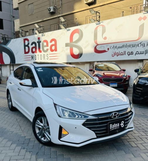 Hyundai Elantra 2026 White Automatic Used for Sale in Nasr city - 2