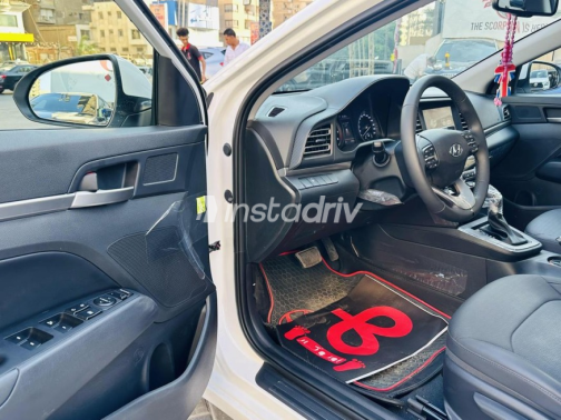 Hyundai Elantra 2026 White Automatic Used for Sale in Nasr city - 6