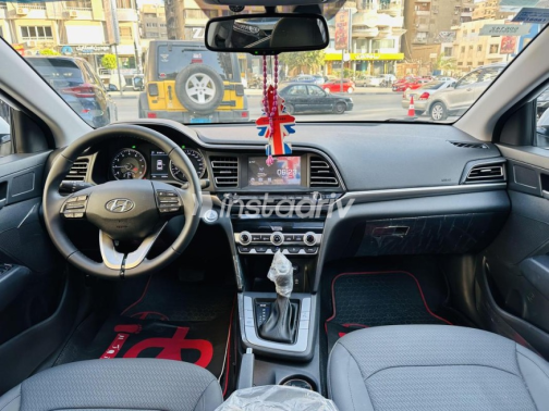 Hyundai Elantra 2026 White Automatic Used for Sale in Nasr city - 10