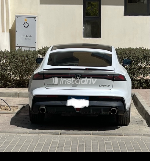 شانجان UNI-V 2025 أبيض أوتوماتيك مستعملة للبيع في الجيزة - 9