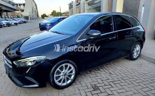 مرسيدس B 180 2021 أسود أوتوماتيك مستعملة للبيع في مدينة نصر - 1