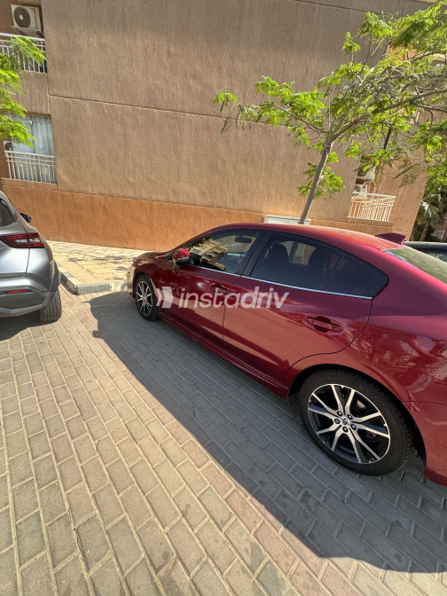 سوبارو امبريزا 2019 أبيض أوتوماتيك مستعملة للبيع في مصر الجديدة - 3