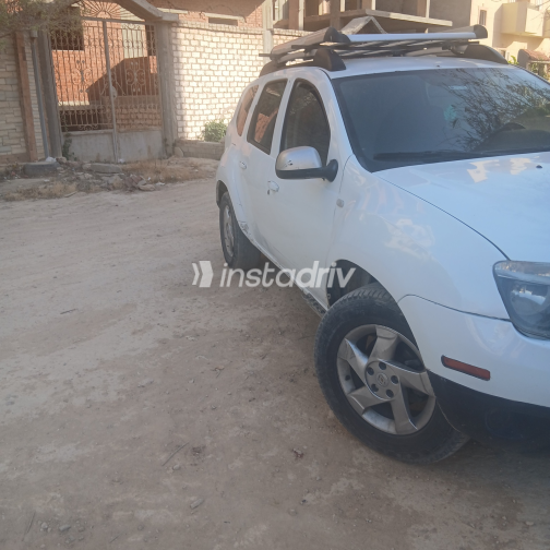 رينو داستر 2012 أبيض يدوي مستعملة للبيع في الإسكندرية - 2