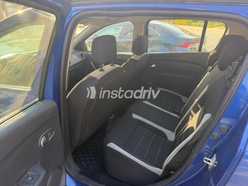 Renault Sandero Step Way 2022 White Automatic Used for Sale in Greater Cairo ( Cairo + Giza) - 6