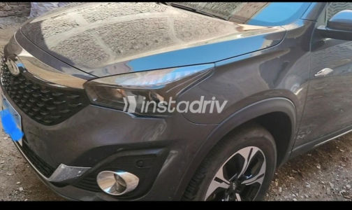 شيرى تيجو 7 2026 رمادي غامق أوتوماتيك مستعملة للبيع في قنا - 4