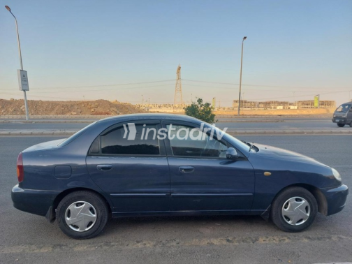 شيفروليه لانوس 2015 أزرق غامق يدوي مستعملة للبيع في القاهرة - 3