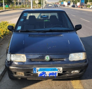 سكودا فيليشيا 1996 أزرق غامق يدوي مستعملة للبيع في 6 أكتوبر