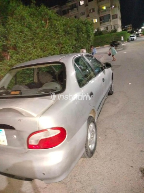 هيونداي اكسنت 2005 فضي يدوي مستعملة للبيع في الغردقة - 2