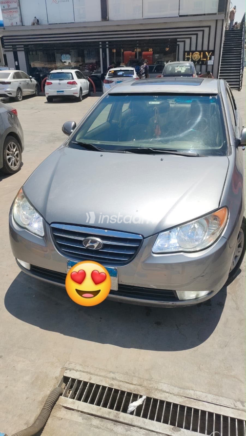 Hyundai Elantra 2011 Gray Automatic Used for Sale in Giza - 2