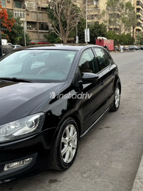 Volkswagen Polo 2011 Black Automatic Used for Sale in Cairo - 4