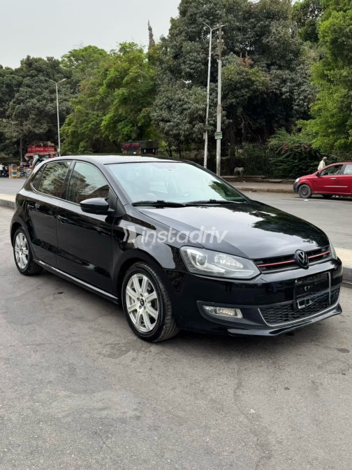 Volkswagen Polo 2011 Black Automatic Used for Sale in Cairo - 7