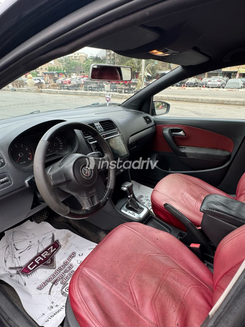 Volkswagen Polo 2011 Black Automatic Used for Sale in Cairo - 10