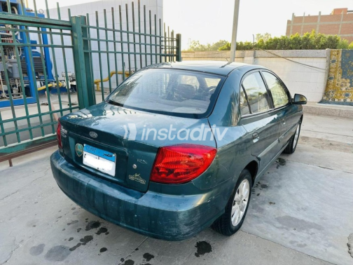 كيا ريو 2004 أخضر غامق يدوي مستعملة للبيع في القليوبية‎‎ - 5