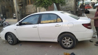 بى واى دى‬ F3 2010 أبيض يدوي مستعملة للبيع في القاهرة
