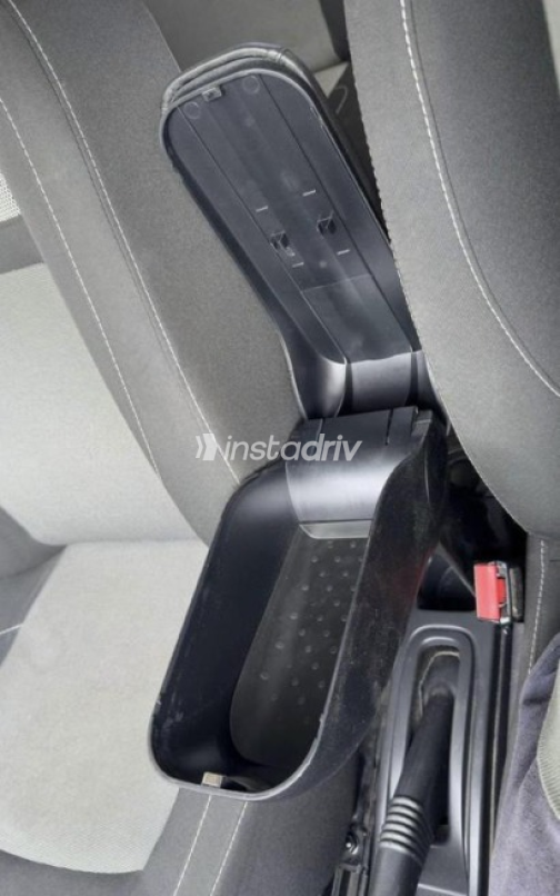Renault Duster 2018 White Automatic Used for Sale in Greater Cairo ( Cairo + Giza) - 8