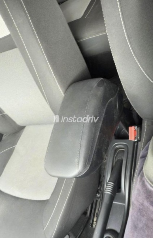 Renault Duster 2018 White Automatic Used for Sale in Greater Cairo ( Cairo + Giza) - 10