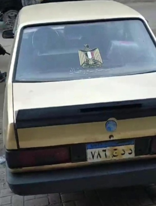 فيات شاهين 1999 ذهبي يدوي مستعملة للبيع في الإسكندرية