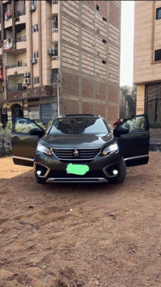 بيجو 5008 2020 زيتي أوتوماتيك مستعملة للبيع في الزقازيق