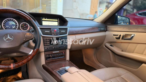 مرسيدس E 350 2009 أسود أوتوماتيك مستعملة للبيع في مدينة نصر - 10
