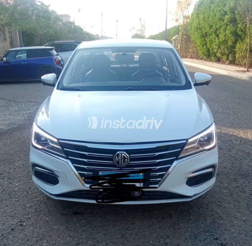 ام جى 5 2024 أبيض CVT مستعملة للبيع في القاهرة - 4