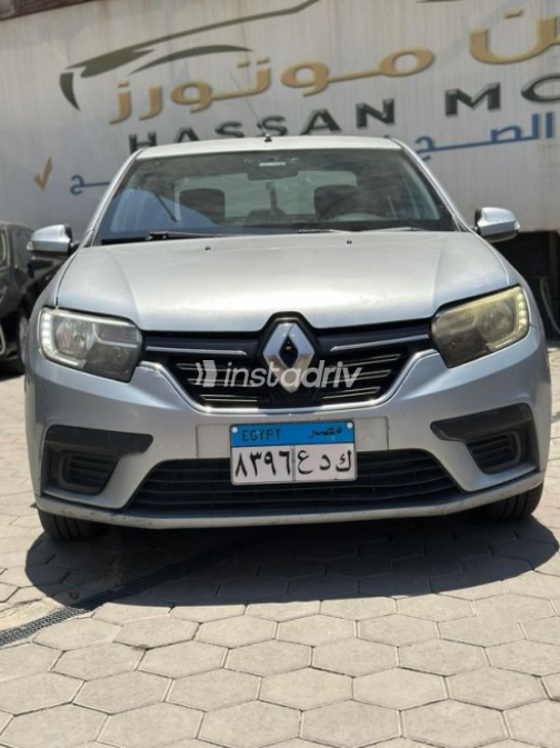 رينو لوجان 2021 فضي أوتوماتيك مستعملة للبيع في مدينة نصر - 4
