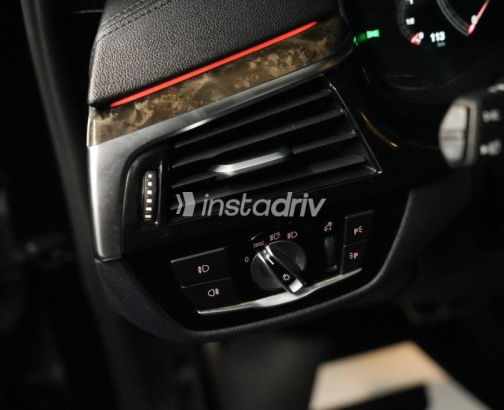 BMW 530 2019 Black Automatic Used for Sale in Heliopolis - 9