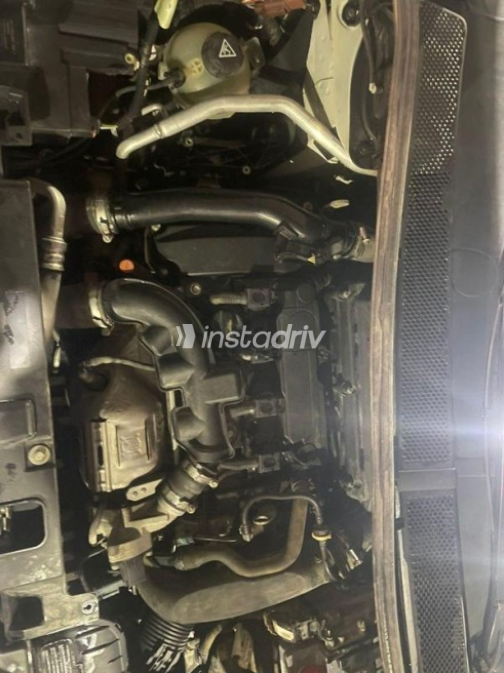 سيتروين C5 2021 أبيض أوتوماتيك مستعملة للبيع في رأس غارب - 2