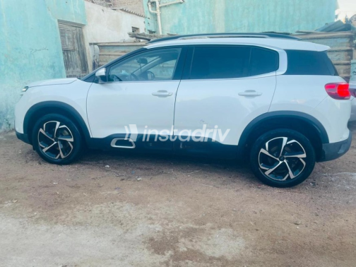 سيتروين C5 2021 أبيض أوتوماتيك مستعملة للبيع في رأس غارب - 5