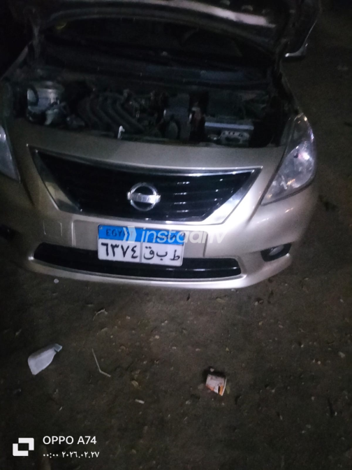 Nissan Sunny 2013 Gold Automatic Used for Sale in Giza - 4