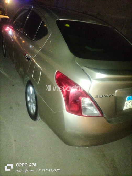 Nissan Sunny 2013 Gold Automatic Used for Sale in Giza - 6