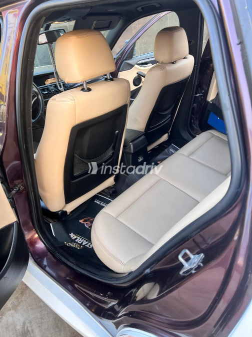 BMW X1 2012 White Automatic Used for Sale in Cairo - 5