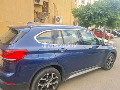 بي ام دبليو X1 2021 أزرق أوتوماتيك مستعملة للبيع في مدينتى - 4