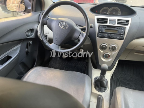 Toyota Yaris 2008 Blue Manual Used for Sale in Nasr city - 4