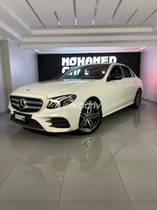 Mercedes E 180 2019 White Automatic Used for Sale in Cairo - 2