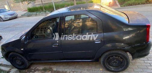 Renault Logan 2010 Black Manual Used for Sale in 6 October - 3