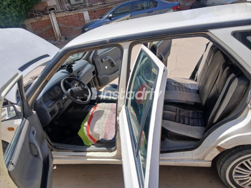 Skoda Felicia combi 1998 White Manual Used for Sale in Greater Cairo ( Cairo + Giza) - 10