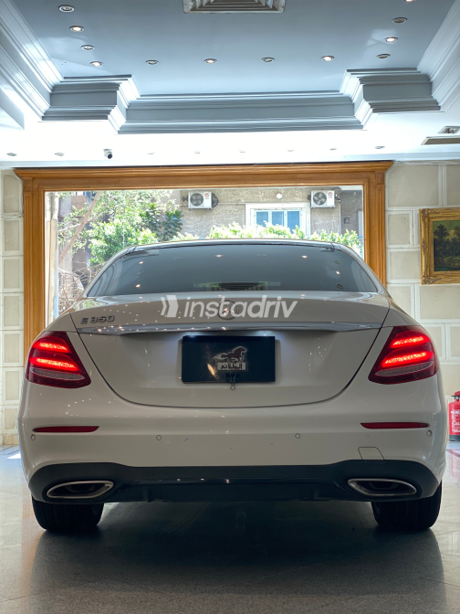 مرسيدس E 350 2020 أبيض أوتوماتيك مستعملة للبيع في مصر الجديدة - 6