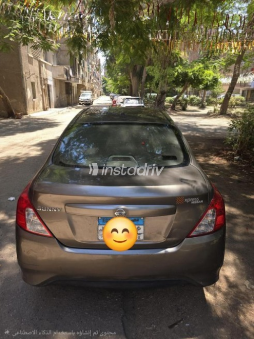Nissan Sunny 2016 Bronze Automatic Used for Sale in Giza - 2