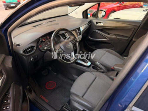 Opel Crossland 2021 Dark Blue Automatic Used for Sale in Greater Cairo ( Cairo + Giza) - 6
