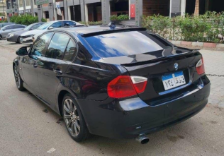 بي ام دبليو 320 2006 أسود أوتوماتيك مستعملة للبيع في القاهرة