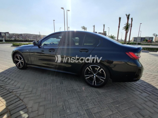 BMW 320 2023 Black Automatic Used for Sale in Cairo - 9