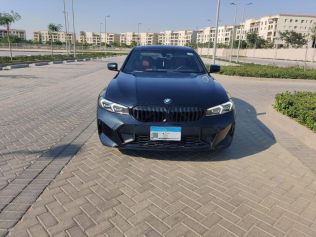 بي ام دبليو 320 2023 أسود أوتوماتيك مستعملة للبيع في القاهرة